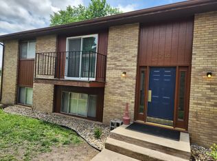 4236 Huntington Ave #3, Lincoln, NE 68504