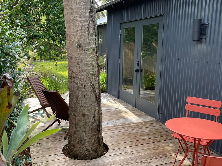 206 Spring St — Photo 1