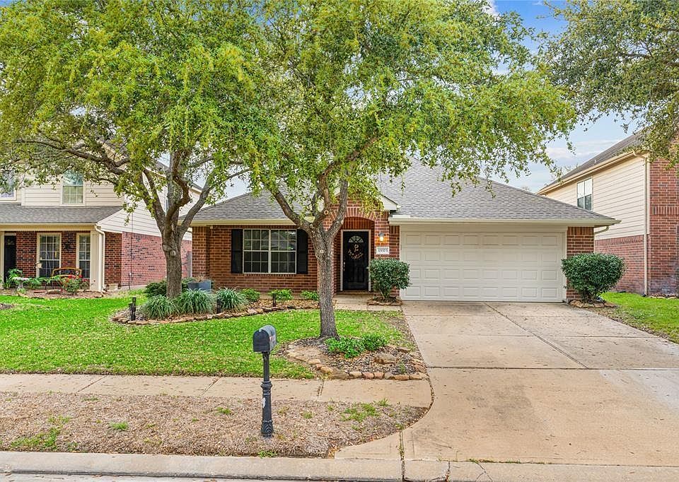 1st image of 15323 Redbud Berry Way