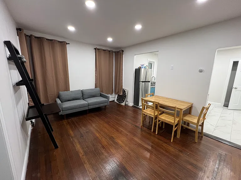 124 Jewett St #2 — Photo 1