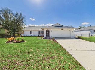 232 SE Van Loon Ter, Cape Coral, FL 33990