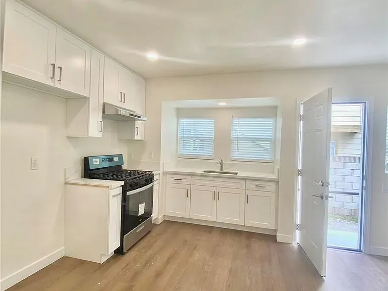 920 W Olive Ave #1 — Photo 11