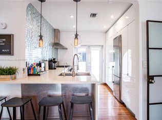 834 SW 8th Ave, Miami, FL 33130