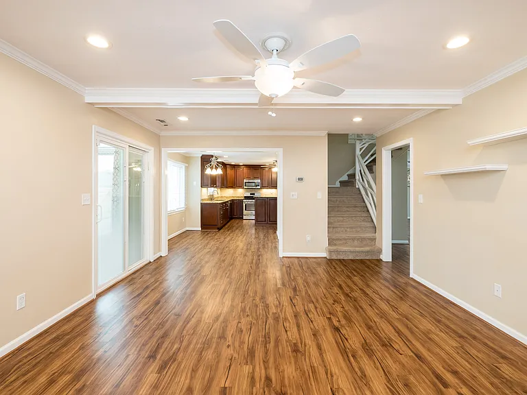 4501 Van Dyck Dr — Photo 12