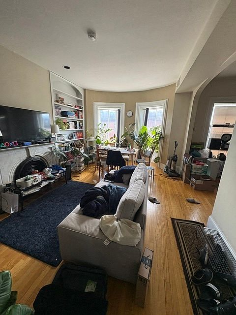 1st image of 523 Columbus Ave APT E