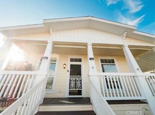 135 La Burnum Ln, Fountain Valley, CA 92708