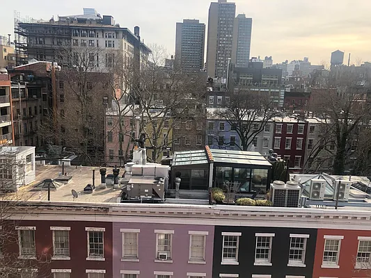 Rented by City Connections Realty | media 16