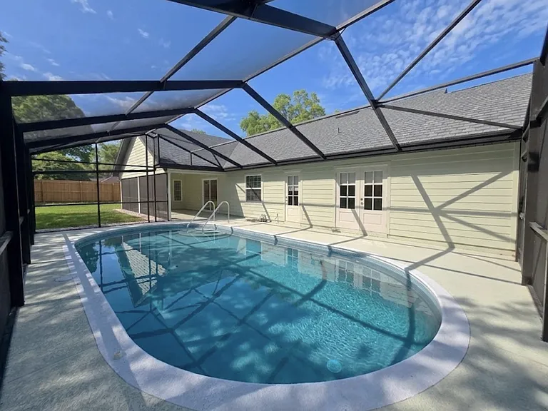 9405 SW 21st Ave — Photo 30