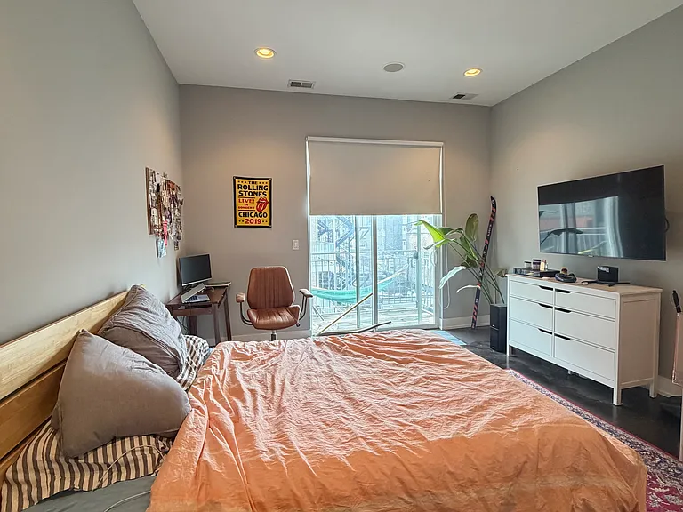815 N Ashland Ave #3N — Photo 13