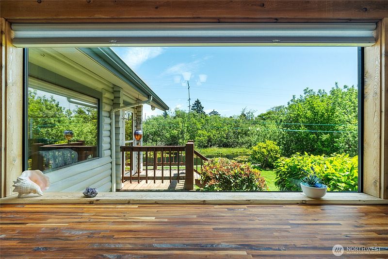 5th image of 1568 Kim Lee Drive