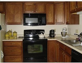 4th image of 1001 Ironwood Cir
