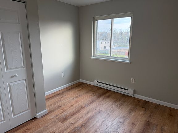 2nd image of 5660 Lancaster St #5670-4