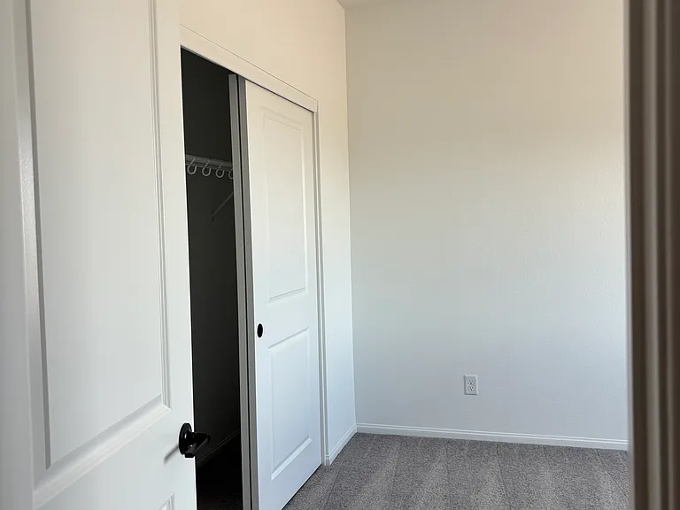 10054 Griffin Crk — Photo 15
