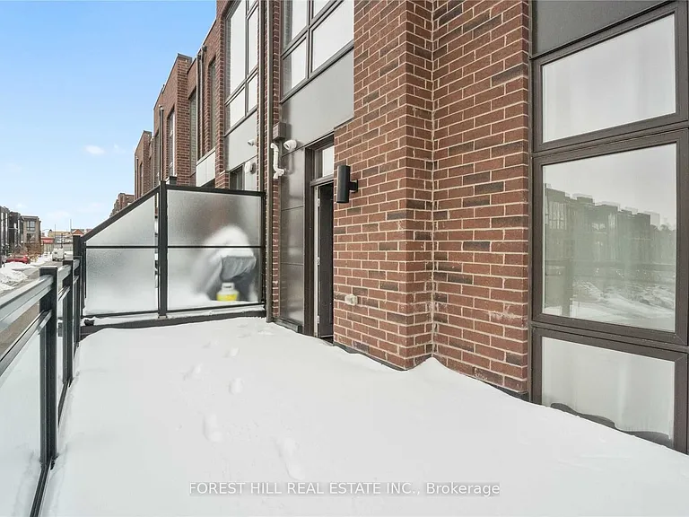 9144 Bathurst St — Photo 37