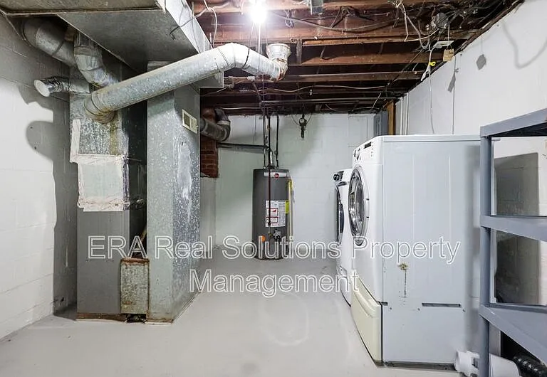 2920 Ruhl Ave — Photo 22