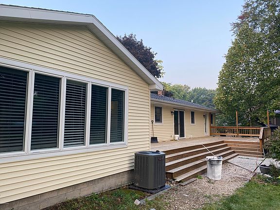 2nd image of 1015 Kenwood Dr