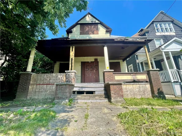535 4th St, Niagara Falls, NY 14301