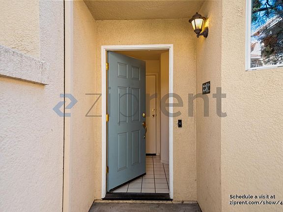 5th image of 3342 Midtown Pl