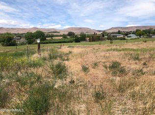 289 Davell Ln, Yakima, WA 98901