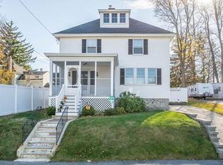 67 19th St, Lowell, MA 01850