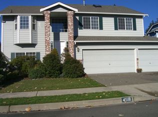 4518 NE 7th Pl, Renton, WA 98059