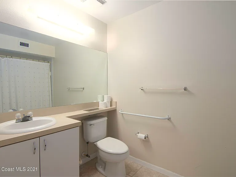 1790 Rocky Wood Cir #208 — Photo 5