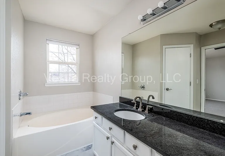 5193 S Liverpool Way — Photo 20