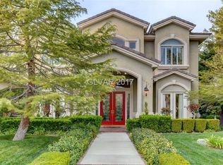 10922 Willow Heights Dr, Las Vegas, NV 89135