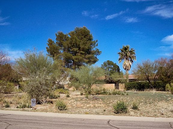 4th image of 102 W Paseo Del Chino
