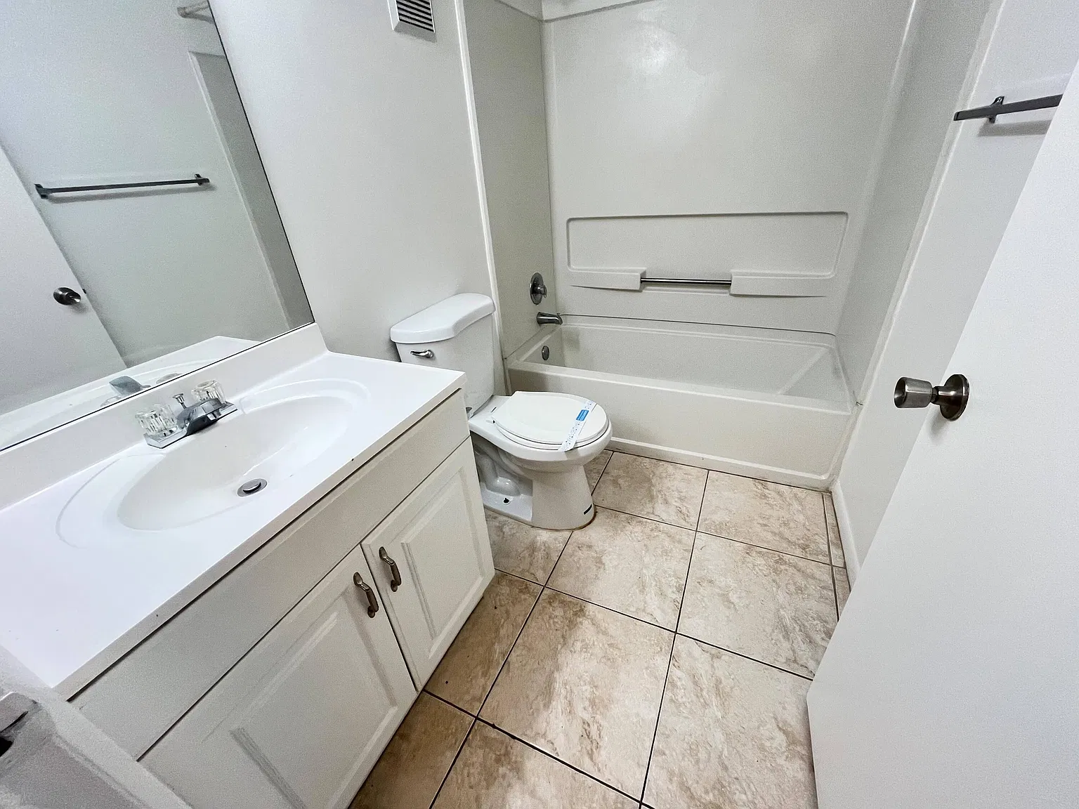 815 W Boynton Beach Blvd — Photo 3