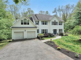 10 Farese Way, Amawalk, NY 10501