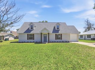 1324 Beech St, Westlake, LA 70669