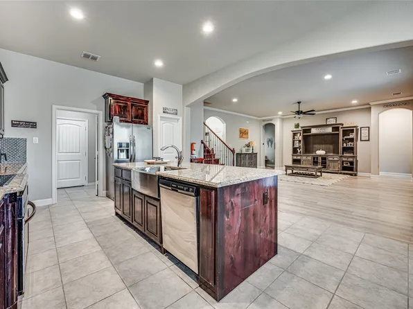 213 White Willow Way, Midlothian, TX 76065