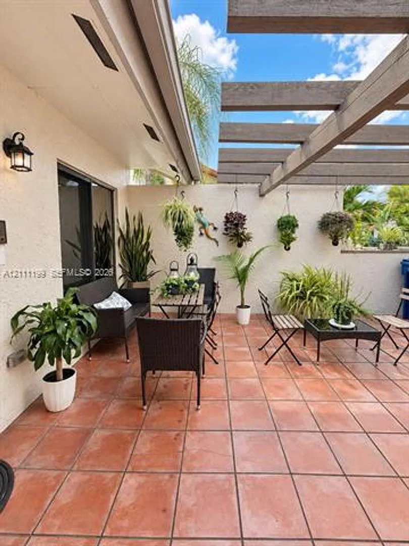 11404 SW 87th Ter th 11404, Miami, FL 33173 — Photo 4