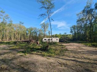 11808 8th St, Osceola, IN 46561