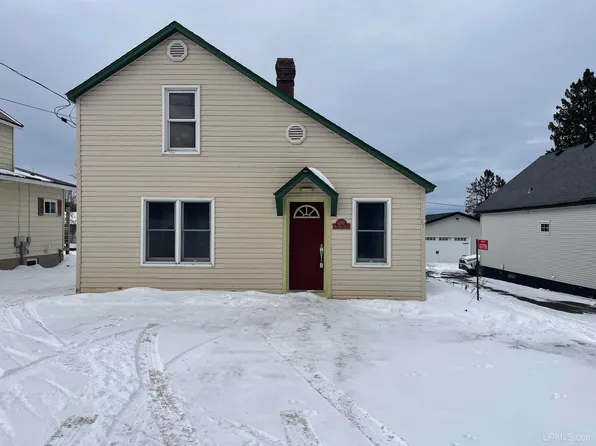 11717 N Atlantic St, Iron Belt, WI 54536