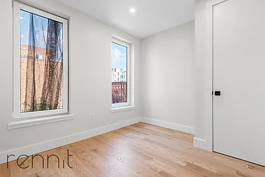 Rented by Rennit Inc.