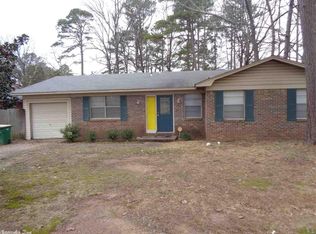 9518 Dartmouth Dr, Little Rock, AR 72204