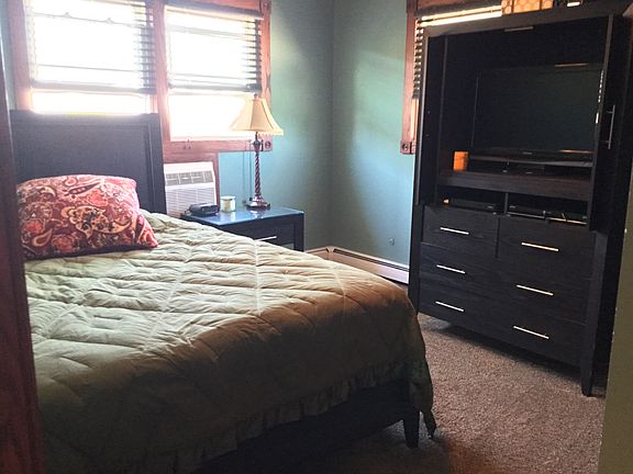 3rd image of 670 Beau Ct APT 2