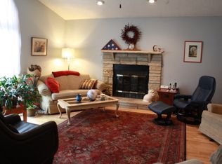 1234 Sunset St, Iowa City, IA 52246