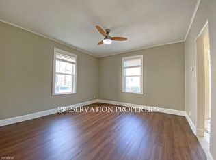 9 Cottage Pl, Newton, MA 02465