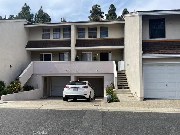 404 Brighton Spgs, Costa Mesa, CA 92627