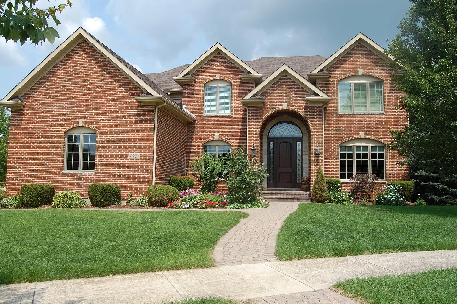 1599 Stonehenge Ct photo 1