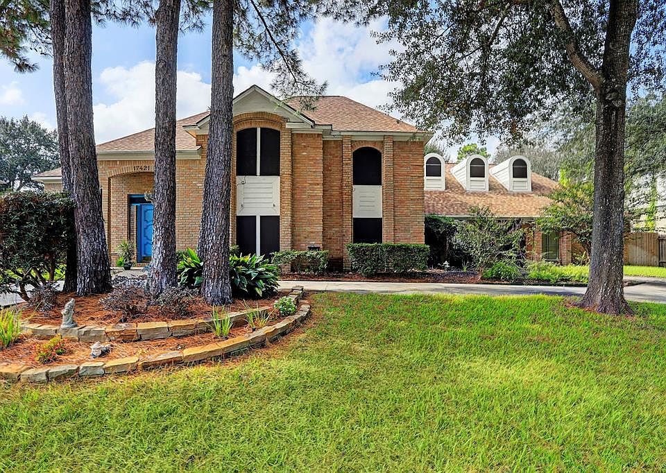 1st image of 17421 Ponderosa Pines Dr