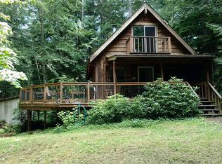 621 N Beacon Point Loop N, Lilliwaup, WA 98555