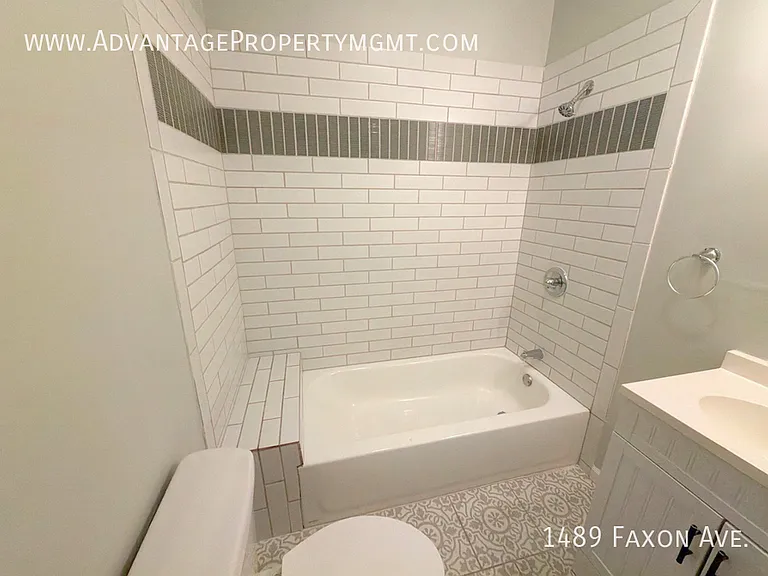 1489 Faxon Ave — Photo 6