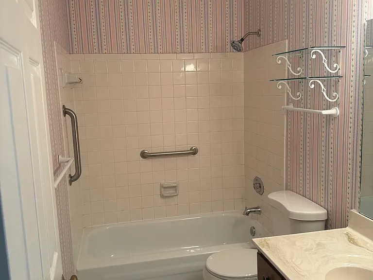 21 Courthouse Grn #21 — Photo 10