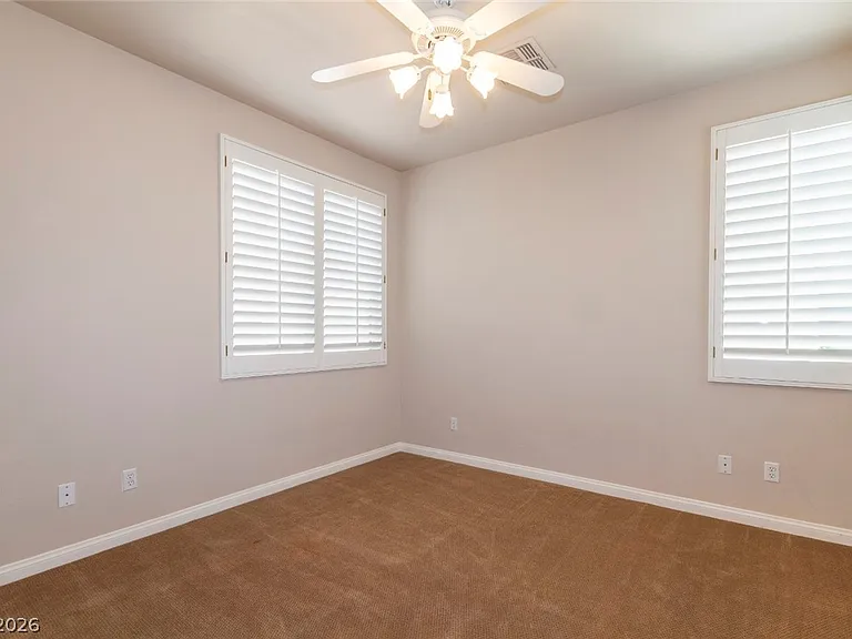 2215 Scarlet Rose Dr — Photo 36