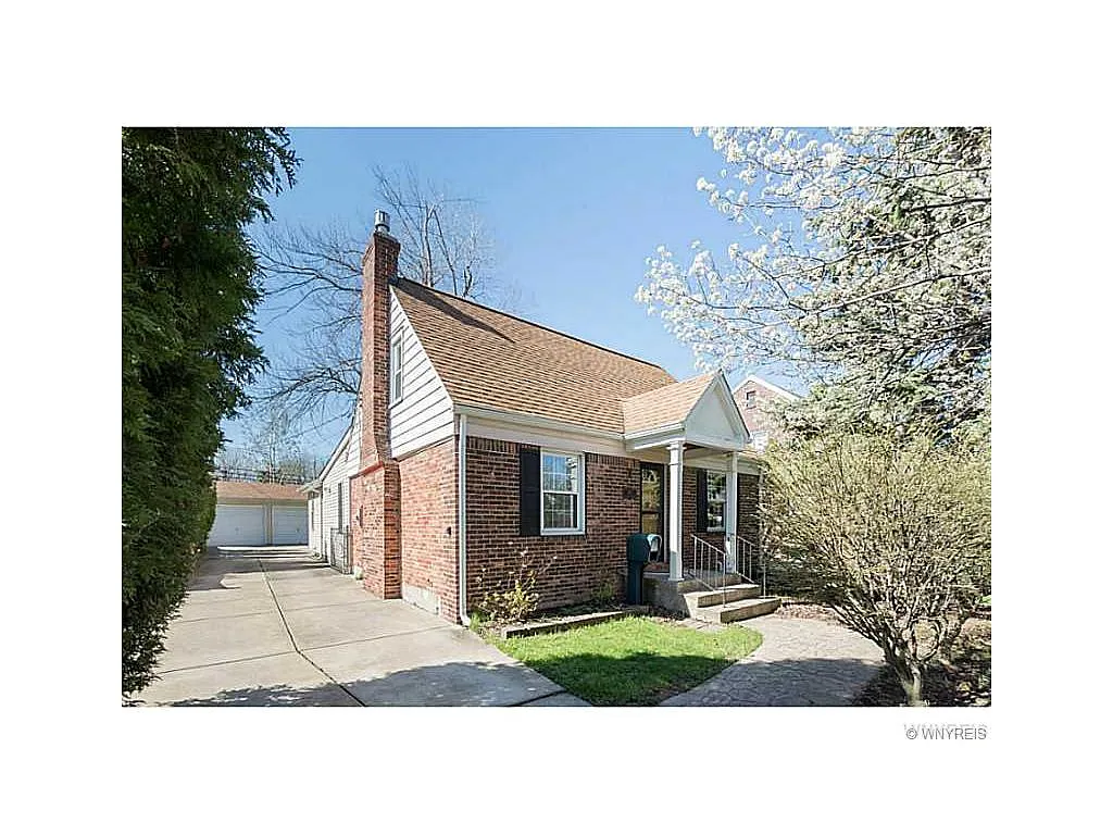 87 Colvinhurst Dr photo 1