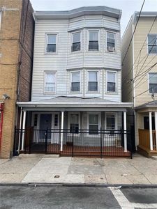 164 Ridge Avenue, Yonkers, NY, 10703